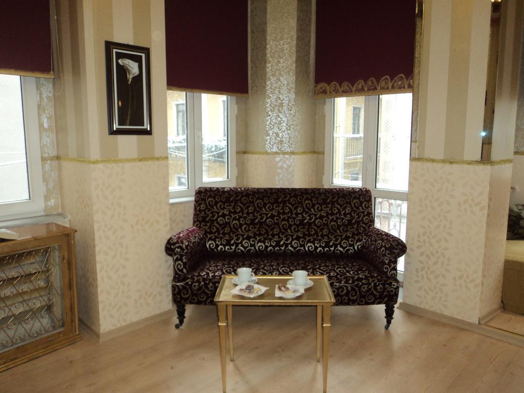 New Redriver Hostel Istanbul Rum bild