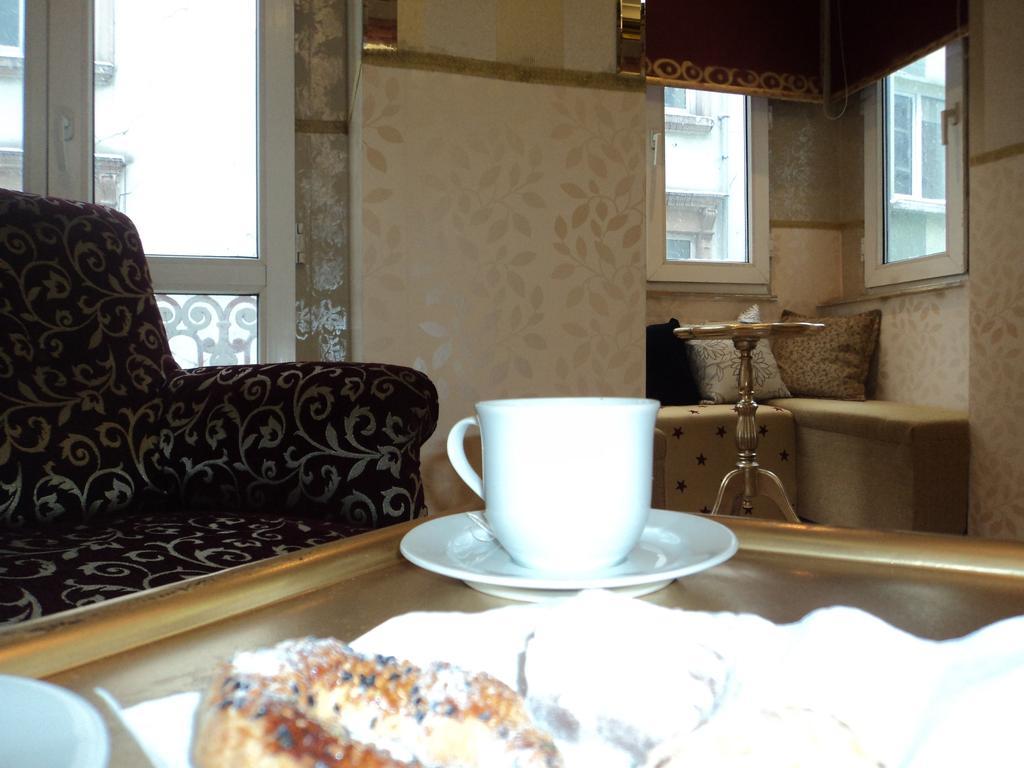 New Redriver Hostel Istanbul Rum bild